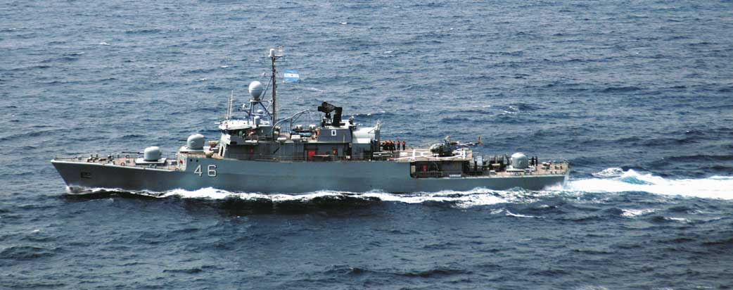 The Argentinean frigate ARA Gomez Roca, which could soon be facing down attempts by the UK to start drilling for oil off the Falklands. Photo: Ashley Van Dien/US Navy.