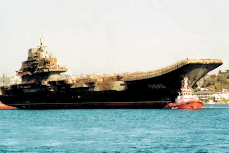 Pictured: The Varyag passing through the Bosphorus on her way to China in 2001. Photo: Cem Devrim Yaylali.